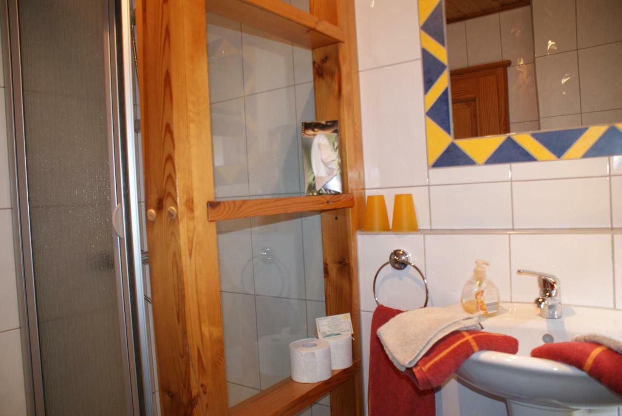 Gaestehaus Ehrhardt Schweigen-Rechtenbach Exteriör bild
